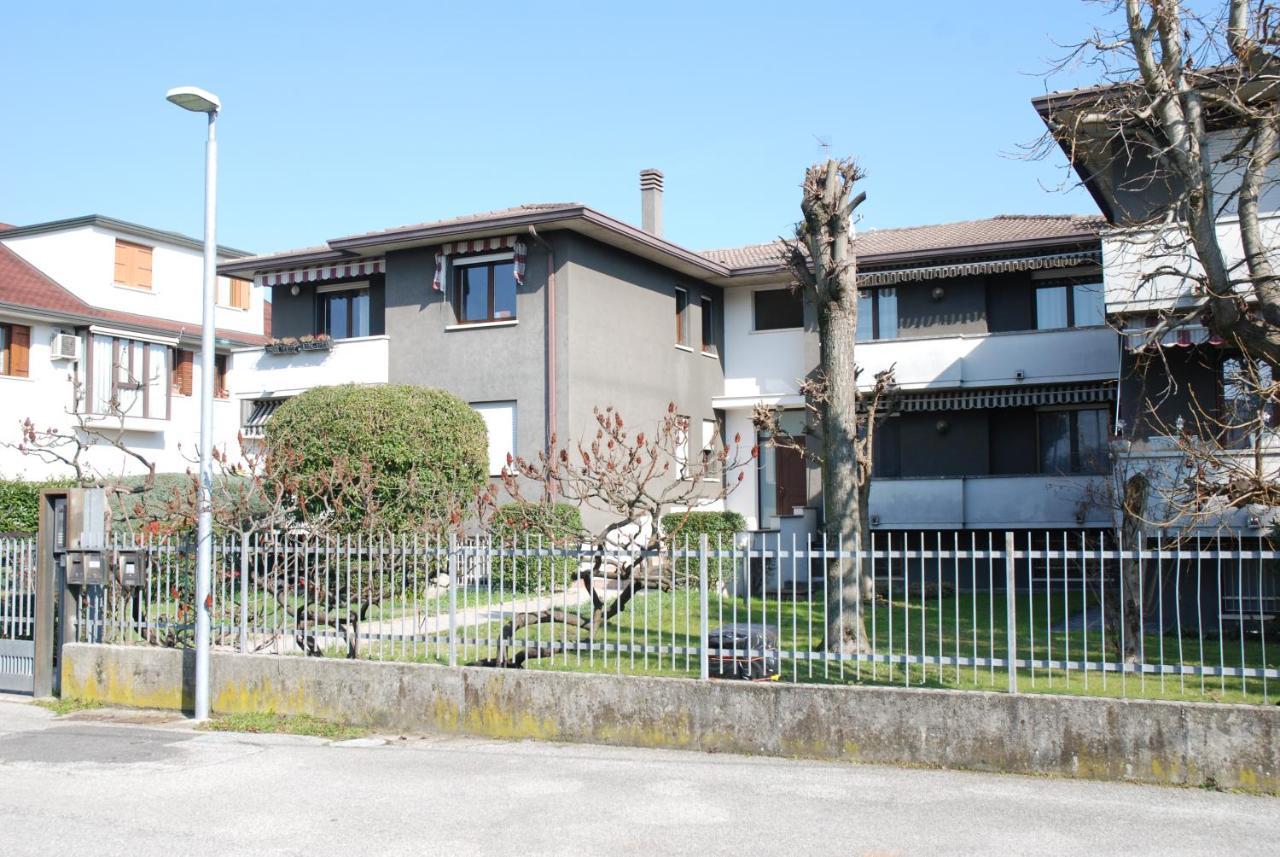 Appartamento Vera Ponte San Nicolo Exterior photo