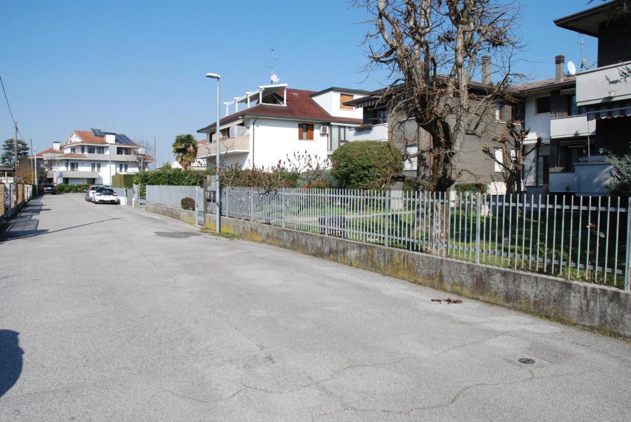 Appartamento Vera Ponte San Nicolo Exterior photo
